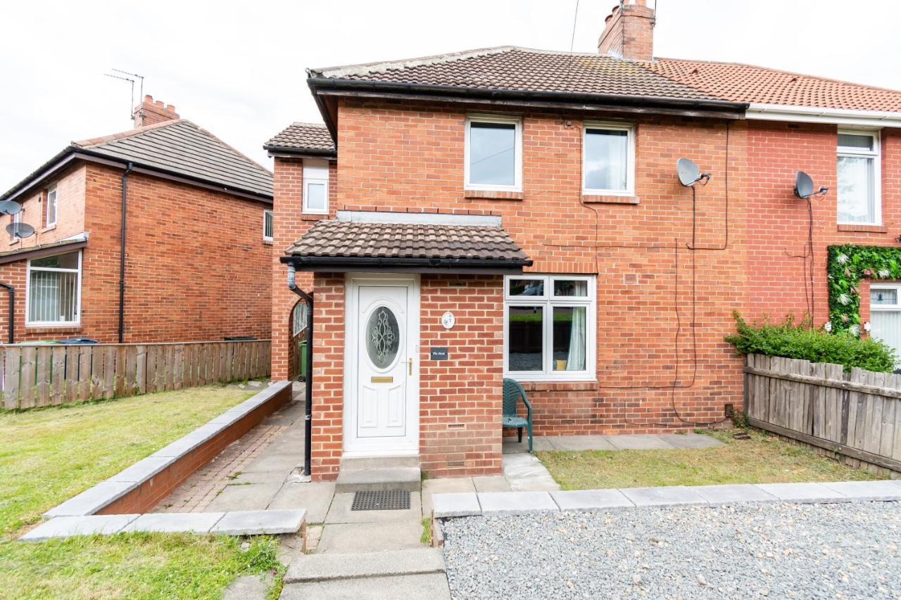 Greenbourne - 4 Bedrooms Sleeps 8 Free Parking Gateshead Exterior photo